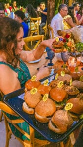 plano b hamburgueria no casamento 